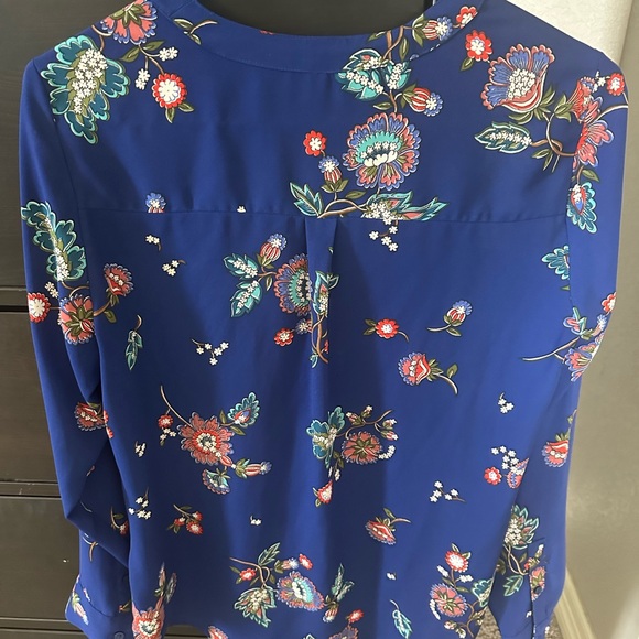 Size small Express blouse - Picture 3 of 3